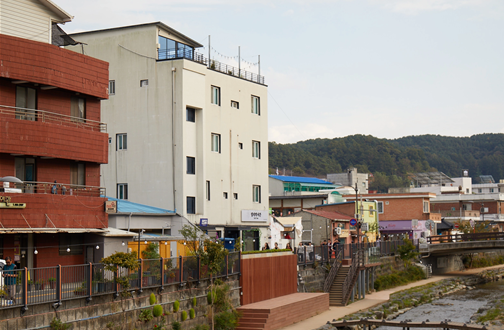 업로드된 이미지